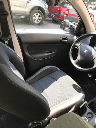 Peugeot 207 2013 1.6 Sedan Feline 106cv