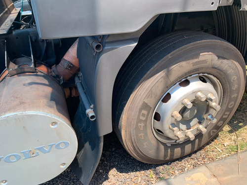 Volvo Fh12 380 6x2 Com Bomba Hidraulica Para Caçamba
