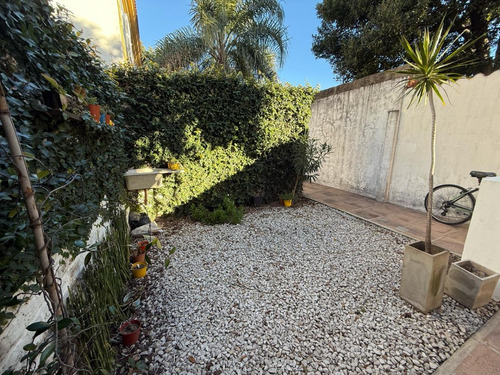 Duplex 2 Ambientes Y Medio. Alquiler, Haedo Sur.