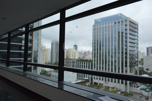 Imagem 3 de 26 de Excelente Sala Comercial Á Venda! - Reo25363