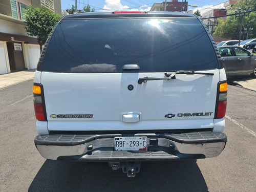 Imagen 5 de 15 de Chevrolet Suburban G Piel Aa Qc 2005 $129500 Socio Anca