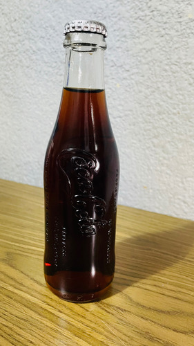 Colección De Botellas De Coca Cola
