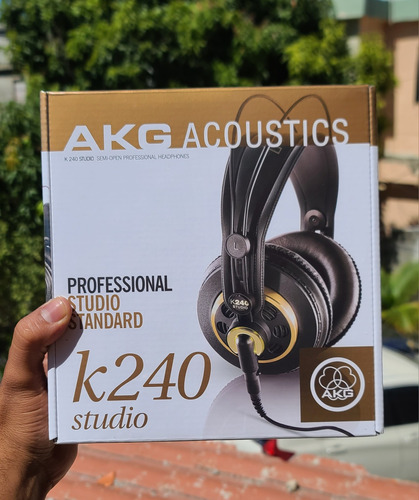 Audífonos Profesional Akg K240 Nuevo 