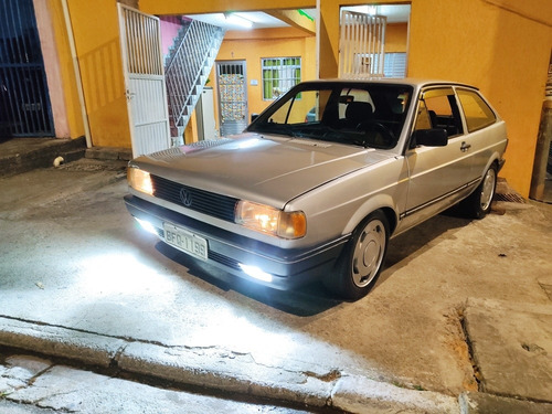 Imagem 4 de 10 de Volkswagen Gol Quadrado 1.8