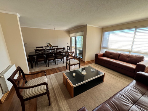 En Venta Amplio Depto Con Vista A Laguna Grande De San Pedro