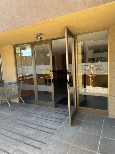 Arriendo Departamento De 70 M2, Lomas De San Sebastian