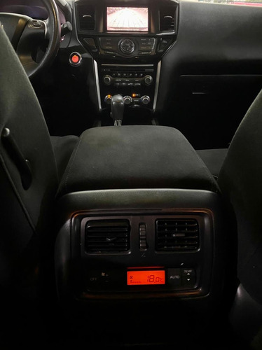 Nissan Pathfinder 2014