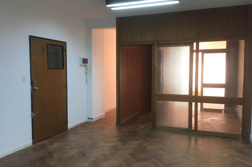 Imagen 2 de 17 de Oportunidad Venta Oficina Muy Luminosa Al Frente En Congreso