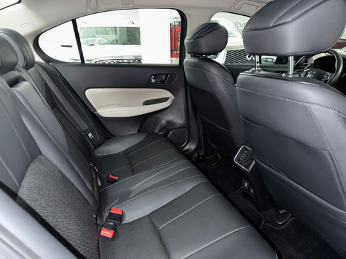 Honda City 1.5 Touring Cvt