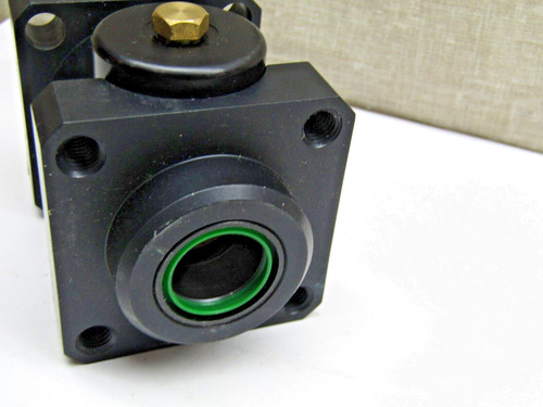 Bosch Rexroth 0821401156 Cylinder Rod Lock Jje