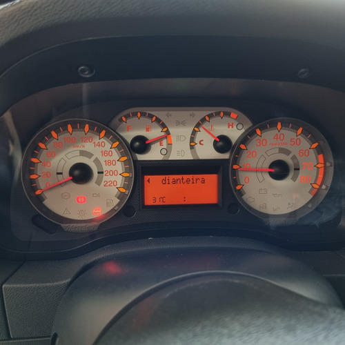 Fiat Idea 1.8 Adventure Flex 5p