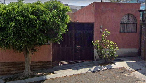 ¡recuperación Bancaria, Hermosa Casa En San Jose De Los Olvera, Querétaro!