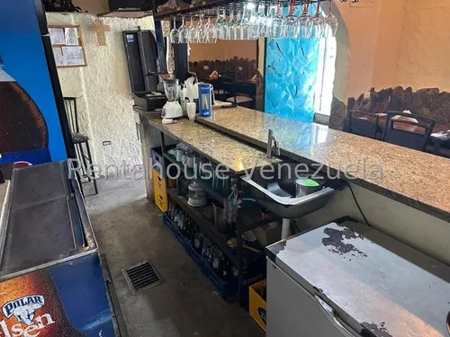 En Venta Fondo De Comercio, En El Hatillo. Tiene Como Objeto Principal La Preparacion, Venta Y Distribucion De Comida Casera