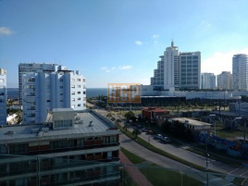 Edificio Nuevo A Pasos Del Mar 