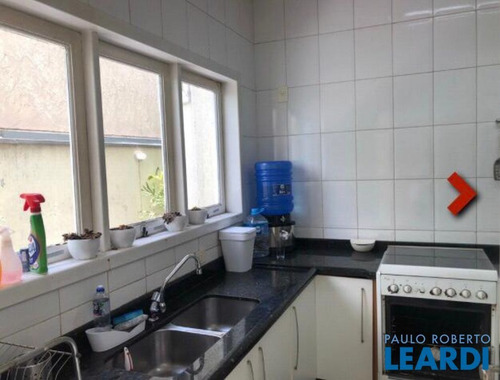 Imagem 8 de 10 de Casa Assobradada - Jardim Marajoara - Sp - 629404
