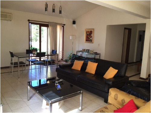Imagen 12 de 22 de Gran Propiedad En Venta, Para Disfrutar En Todas Las Estaciones Del Año!