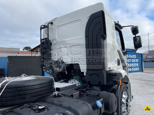 Volvo Vm 330 4x2 Ano 2013