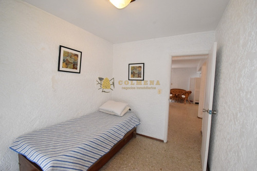 Apartamento En Peninsula, 2 Dormitorios 1 Baño-ref:3046