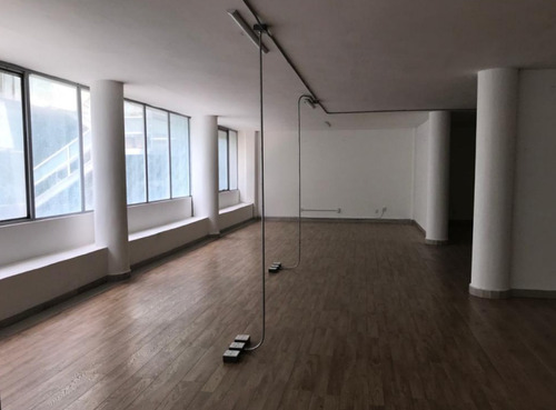 Oficinas En Calle Torcuato Tasso, Col. Polanco