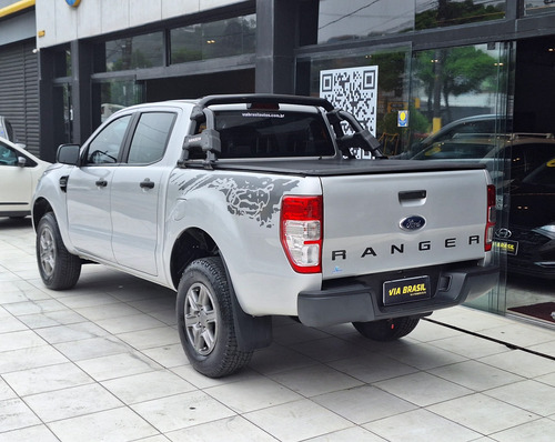 Ford Ranger 2.5 XLS 4X2 CD 16V FLEX 4P MANUAL