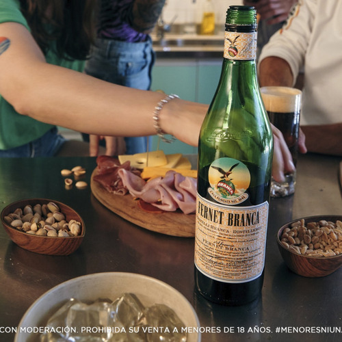 Imagen 4 de 10 de Fernet Branca Fratelli Aperitivo X6 - 01mercado