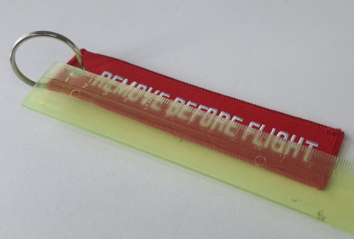 Imagem 2 de 2 de Chaveiro Remove Before Flight Bordado - Aviador Vermelho Und
