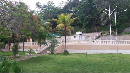 Chácara Com 16.000 M2 No Distrito De Três Irmãos, Cambuci - Rj, Local Para Pousada, Hostel, Retiro Espiritual. - 233