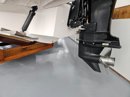 Lancha Focker 255 Ano 2010 Mercury Optimax 225hp Dfi Autolub