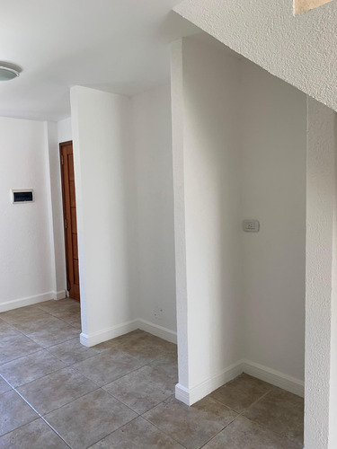 Imagen 3 de 11 de Departamento En Venta En Los Almendros -pilar, G.b.a. Zona Norte