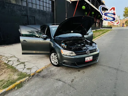 Volkswagen Jetta 2.5 Bicentenario Tiptronic At