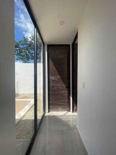 Casa En Venta De Un Piso Dos Recamaras En Temozón Norte