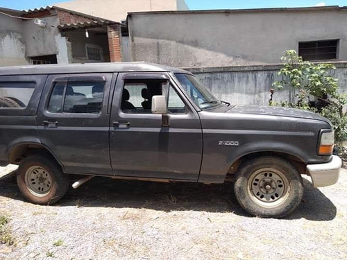 Ford F-1000 Gasolina