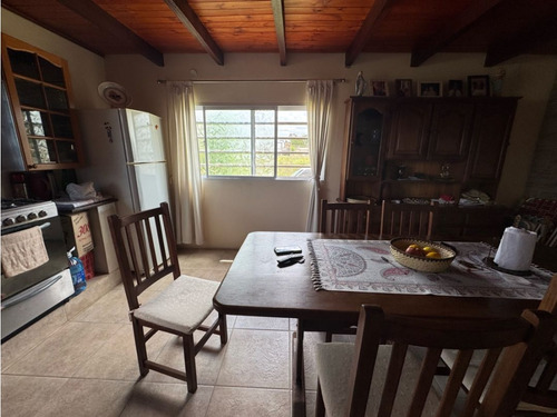Vendo Casa En Acceso A Concepción Del Uruguay, Entre Ríos