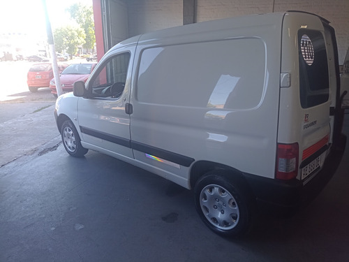 Peugeot Partner 1.6 Hdi Furgon Confort 92