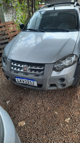 Imagem 1 de 5 de Fiat Strada 2009 1.8 Adventure Locker Ce Flex 2p