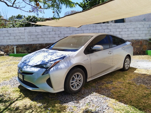 Toyota Prius 1.8 Base Cvt