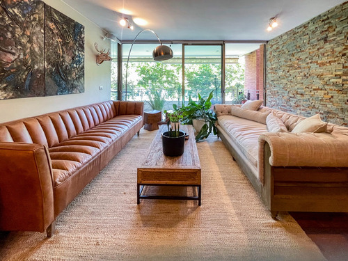 470 M2. Sofisticado Dúplex Amoblado-con Gran Jardín-5d+4b