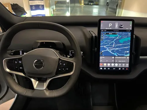 Volvo Ex30 2025