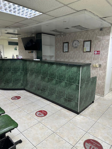 Excelentes Oficinas En Viña Del Mar Con 7 Privados Y 3 Baños