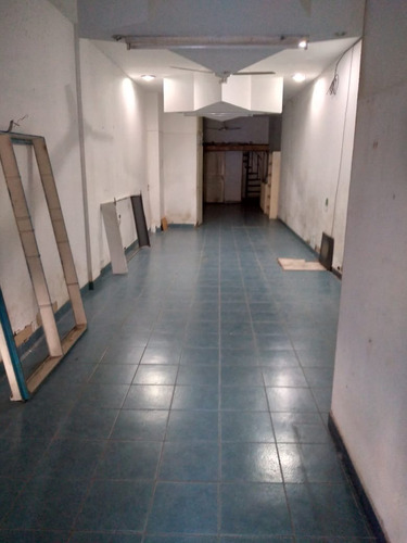 Imagen 3 de 7 de Local + Departamento A La Venta