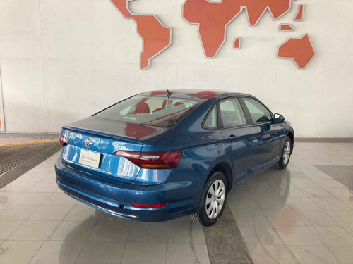 Imagen 5 de 7 de Volkswagen Jetta 2019 4p Trendline L4/1.4/t Man