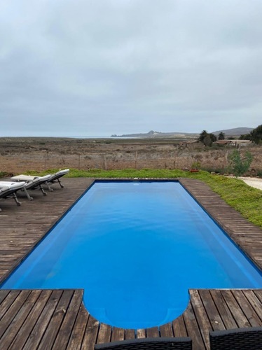 Imagen 10 de 10 de En Exclusivo Condominio Que Deslinda A Playa Morrillos