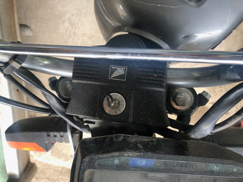 Imagen 3 de 13 de Motocicleta Honda Cgl 2018 Factura Chatarra Aseguradora