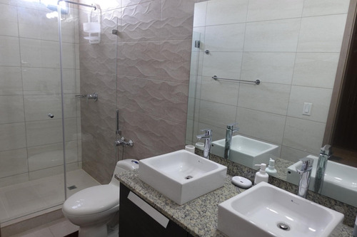 Imagen 11 de 14 de Venta De Apartamento En Luxor Towers 300, El Cangrejo 20-431