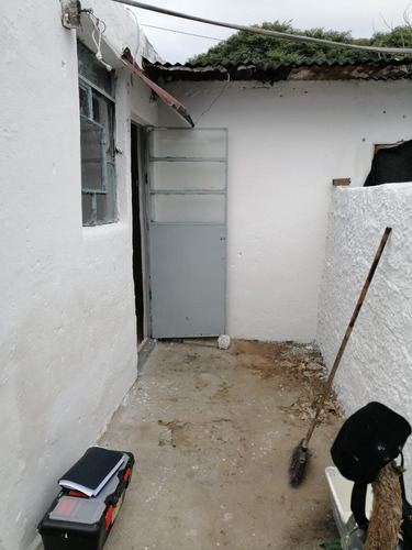 Monoambienbte En Avellaneda Y Felix Laborde Con Patio - Anda