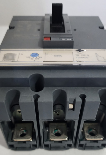 Interruptor Automatico 3p 125a 36ka Ref Lv516332 Schneider