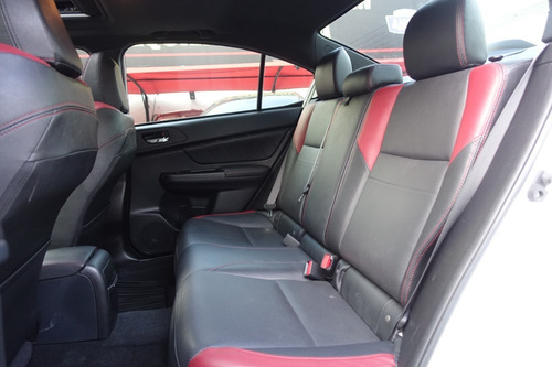 Imagen 9 de 13 de Subaru Impreza Sti 2015