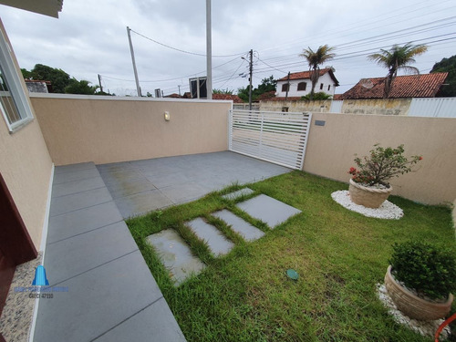 Casa A Venda No Bairro Coqueiral Em Araruama - Rj. - 929-1