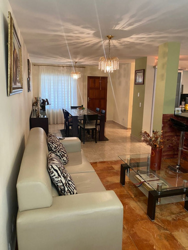 Townhouse. En Villa Venezia Manantial, Naguanagua. LG