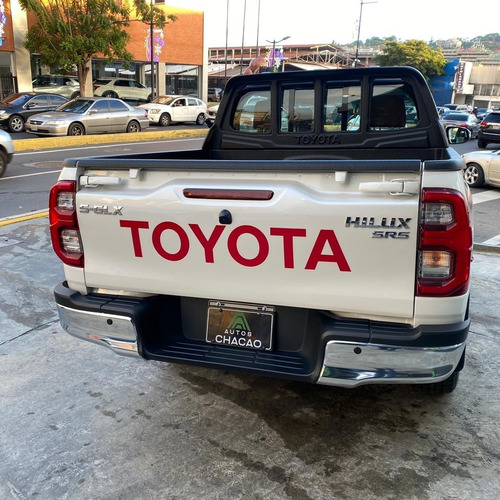 Imagen 8 de 8 de Toyota Hilux S- Glx Sr5 4×4 Dubai 2022